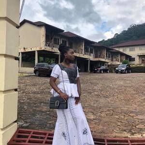 Meet your Posher, Renee
